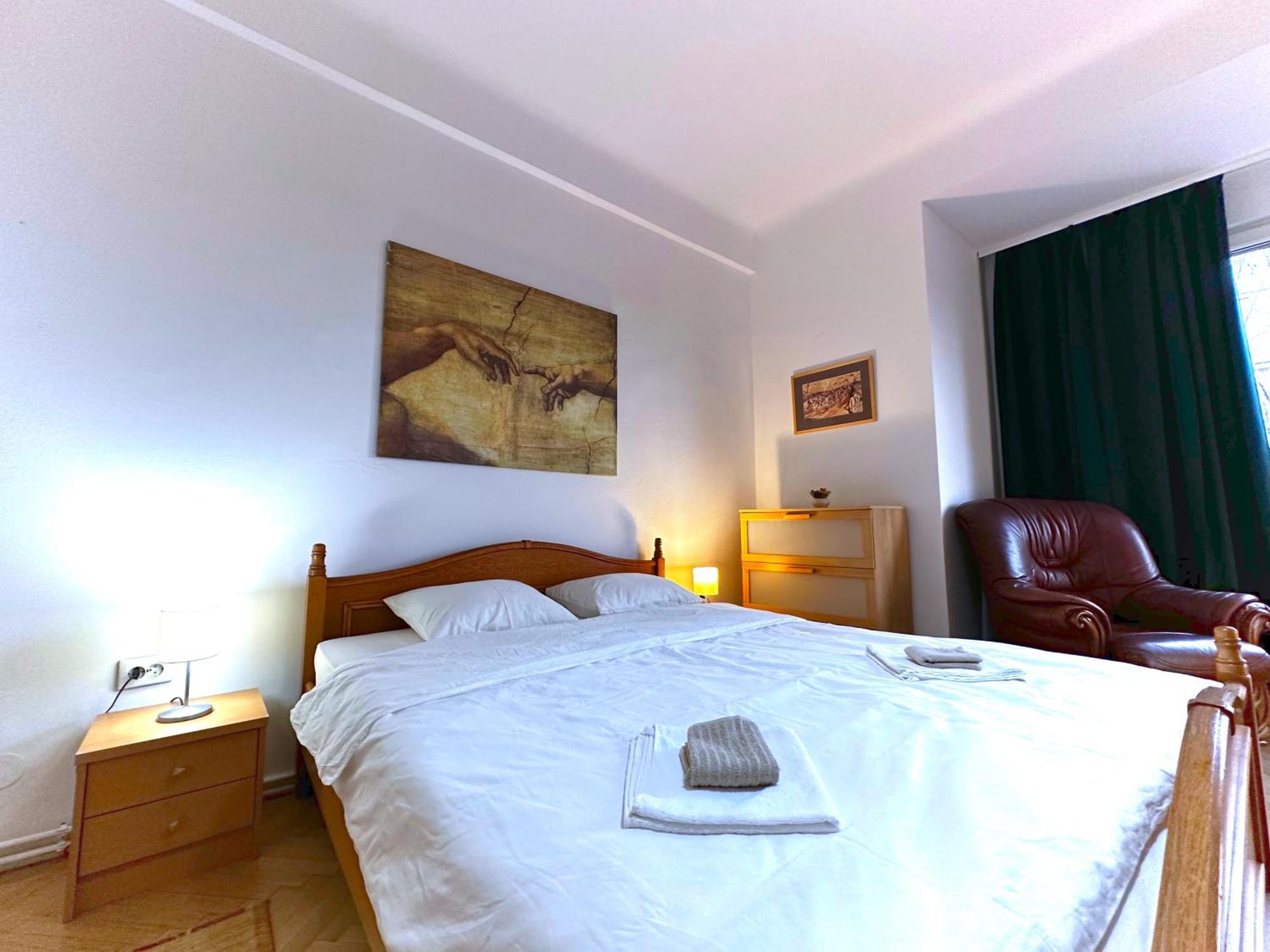 Ultracentral Apartment 4 Rooms - Old City Center -120 Square Meters - Bucharest Exterior photo