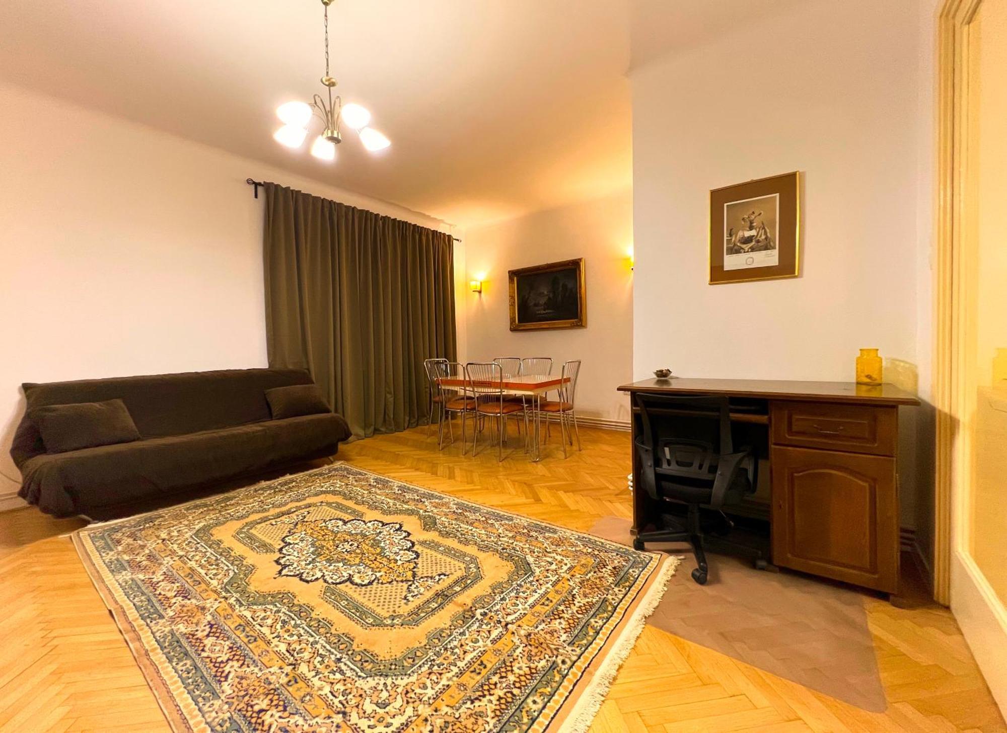 Ultracentral Apartment 4 Rooms - Old City Center -120 Square Meters - Bucharest Exterior photo