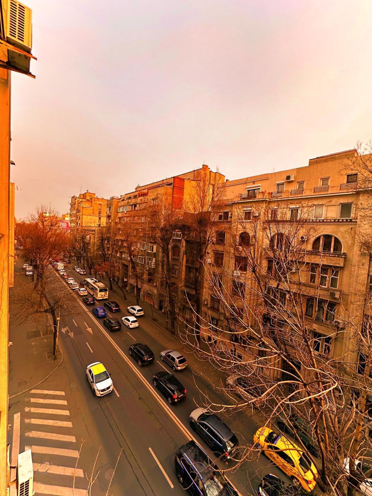 Ultracentral Apartment 4 Rooms - Old City Center -120 Square Meters - Bucharest Exterior photo