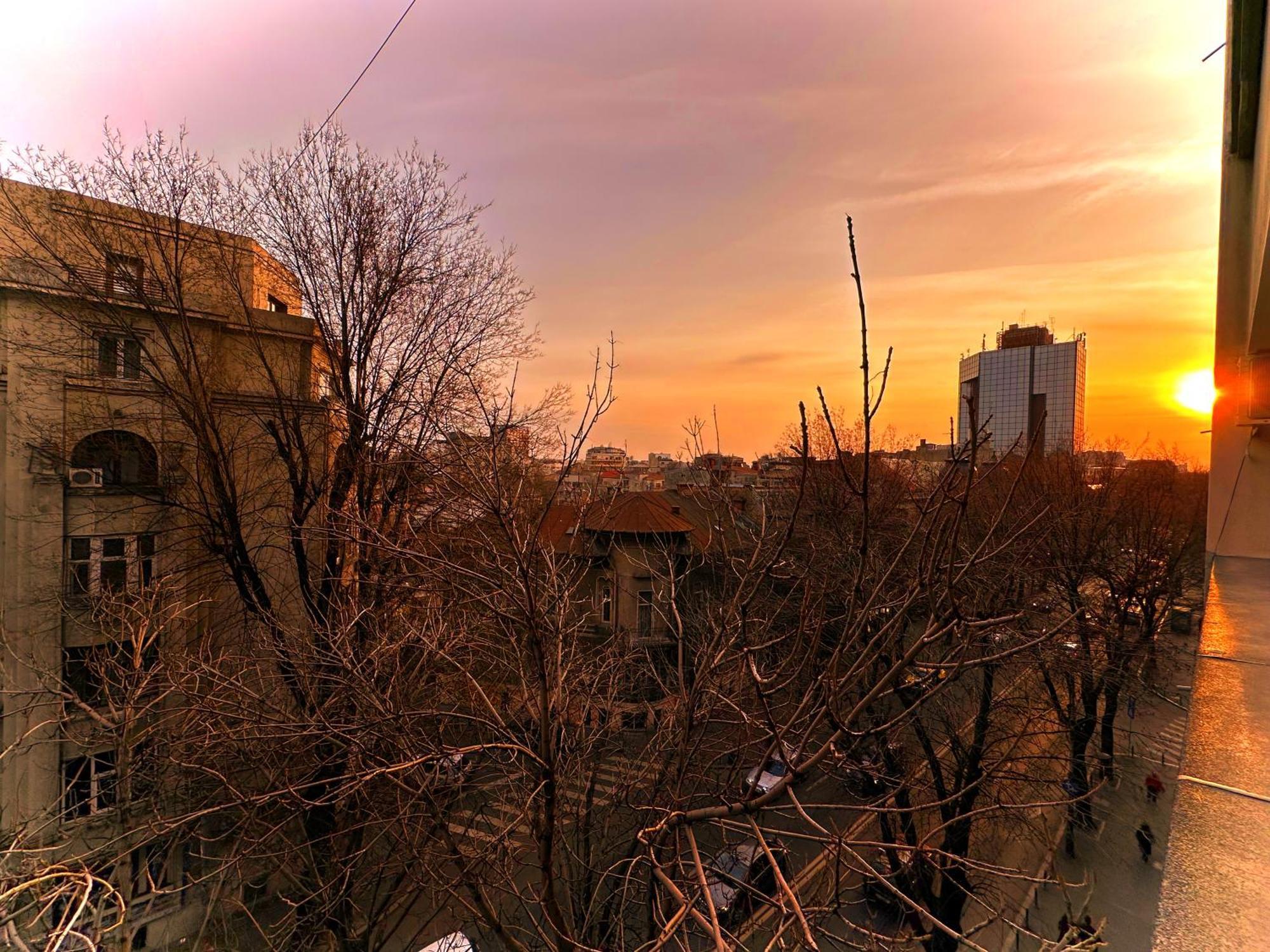 Ultracentral Apartment 4 Rooms - Old City Center -120 Square Meters - Bucharest Exterior photo